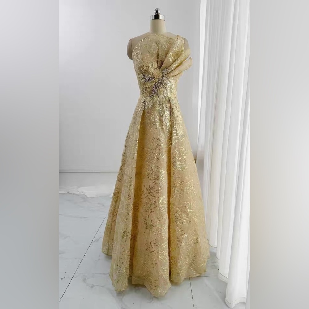 Size M(6) gold floral luxury dress